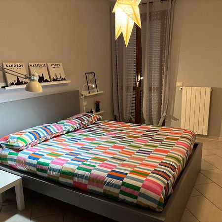 La Casina Di Eri Lägenhet Livorno Exteriör bild